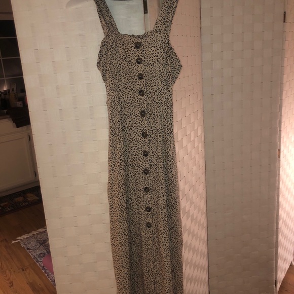 Dresses & Skirts - Womens cheetah print dress